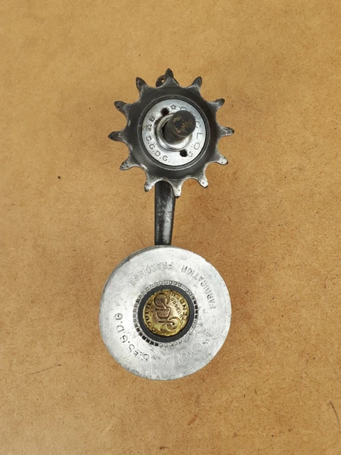 Dérailleur arrière CYCLO Sport 3-4V France 1950s vélo vintage rear