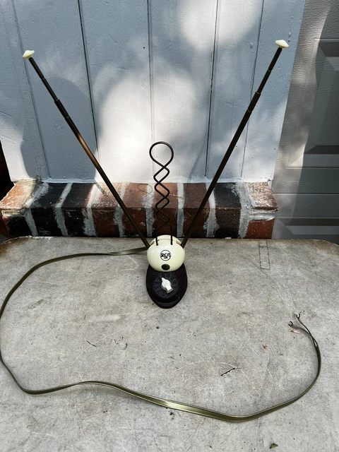 Rabbit Rca Ears TV Antenna Vintage Atomic Retro Mid-Century Modern Television Rabbit Rca Ears TV Antenna Vintage Atomic Retro Mid-Century Modern Television