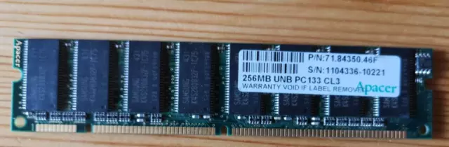 256 MB SD-RAM 168-pin PC-133U non-ECC CL3   'Apacer 71.84350.46F' Retro Vintage