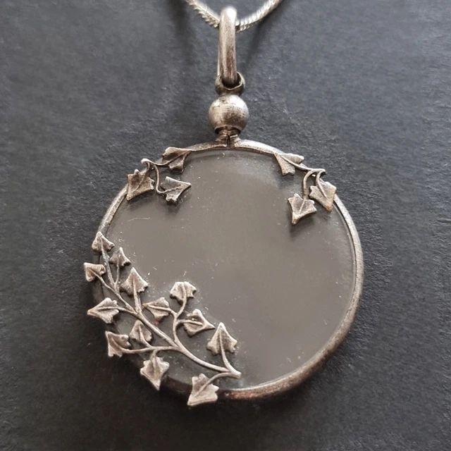 Pendentif art nouveau argent et jaspe.Bijou de créateur fait main