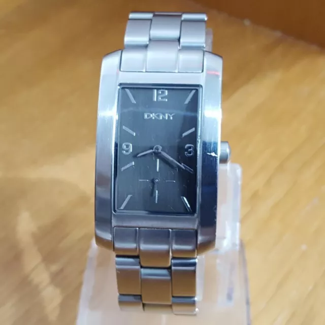 Mens DKNY NY-1011 Gents Classic Black Analog Rectangle Tank-style Bracelet Watch