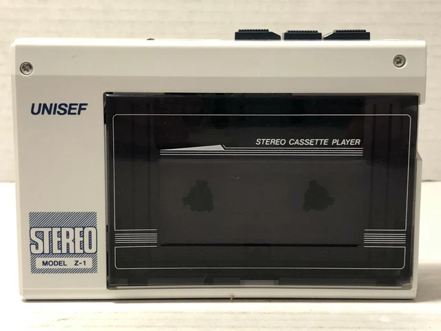 UNISEF STEREO CASSETTE Player Model Z-1 Made in Japan Tested & Works ...