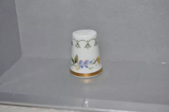 Fingerhut Porzellan  ROYAL DOULTON ENGLAND Teerosen und Kornblumen 3