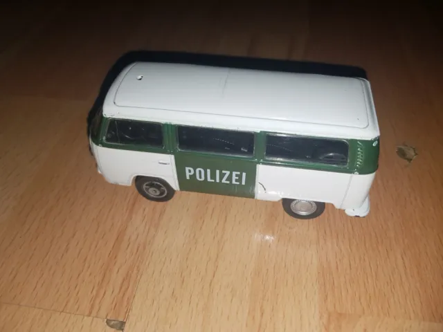 Welly Polizei Volkswagen Bus 1912 Type 2