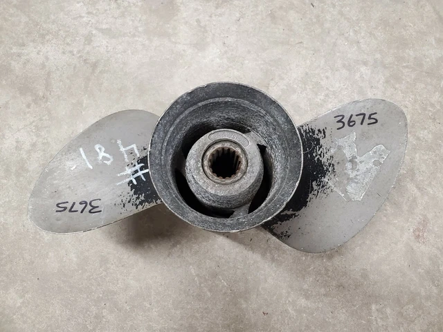 2 Blade Aluminum 13" X 15P Mercury Propeller, 48-31074-15, 4.25" Gearcase, #3675 2 Blade Aluminum 13" X 15P Mercury Propeller, 48-31074-15, 4.25" Gearcase, #3675