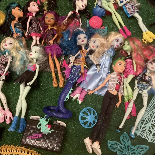 Huge Monster High Doll Lot 15 Dolls Accessories & Parts 2