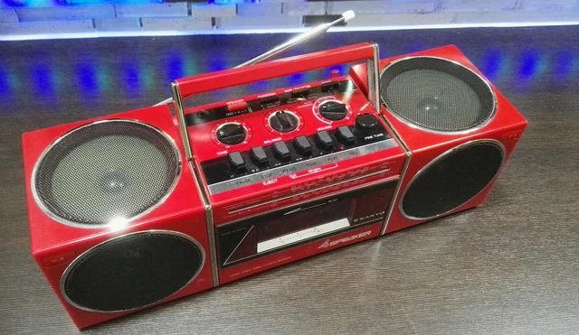 Ghettoblaster Tensai PCR244 - Clone Du Sanyo M7900 - Vintage