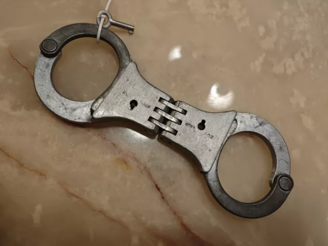 Schutzmarke Deutsche Polizei Handschellen Rare Handcuffs Menottes Pouta Esposas