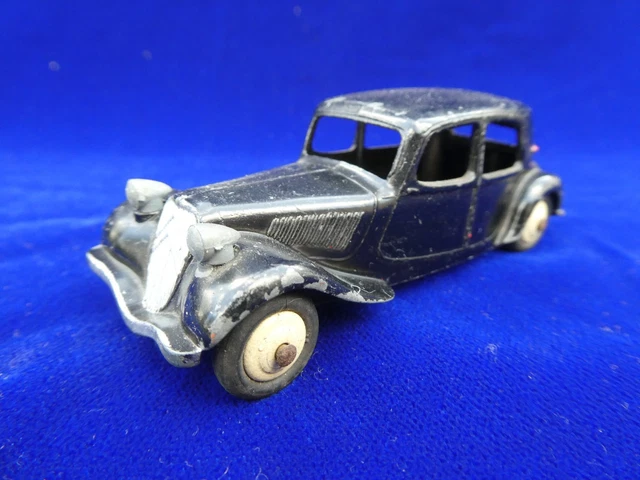 Dinky Toys Code 3 - Citroën Traction 11BL 24N Pompiers - 1/43 - Modifié