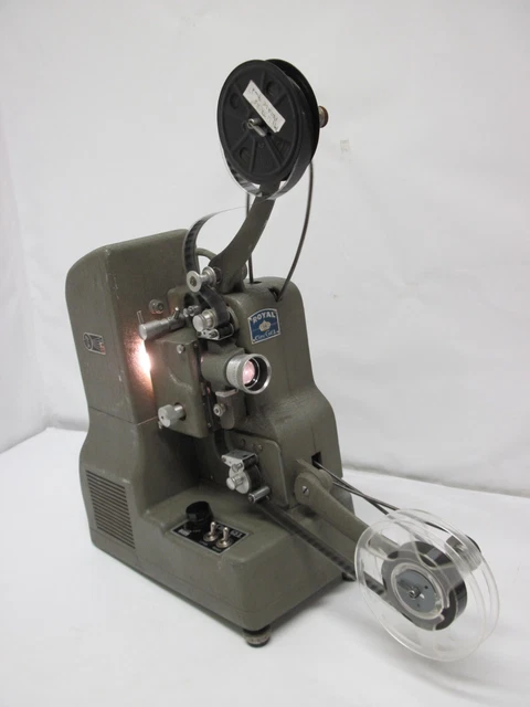 CINEGEL - Metal and Resin Projector Coil, 8 Millimeters. Le Mans, France - Ireland