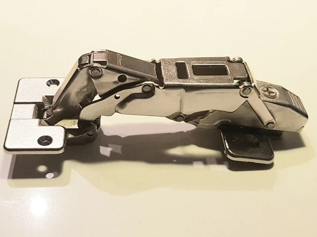 BLUM 70T750-01.01 CLIP Weitwinkel Scharnier 155° gerade mit Kreuz ...
