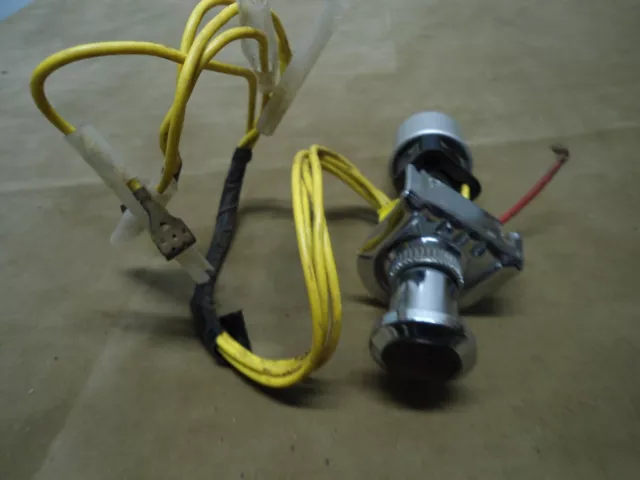 Vintage Accessory Signal-Stat Emergency Flasher Push/Pull Switch Hudson 552 Rod