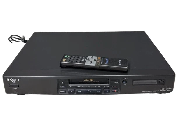 SONY EV-PR2 HI8 8mm VCR Video Deck Player 100V from Japan