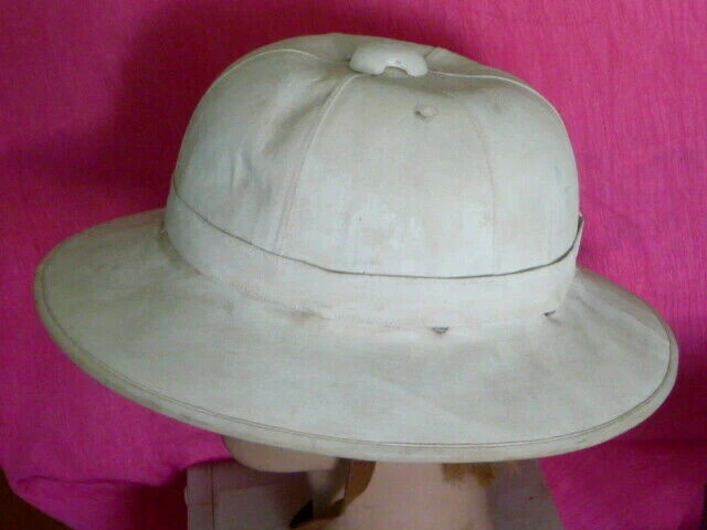 WEHRMACHT WH eher FrankreichTropenhelm weiß Offizier? Gr ca 58 Kork bespannt