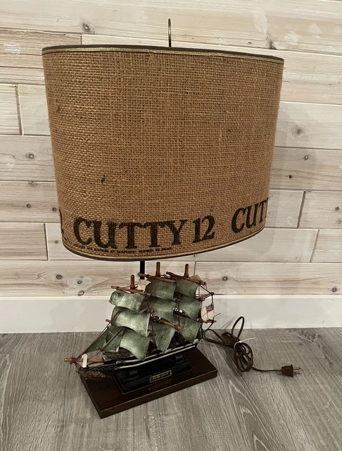 Vintage Cutty Sark Model Ship Lamp from The Buckingham Corporation (Display)