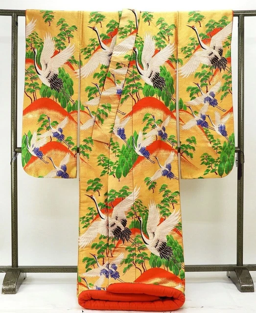 Japanese Kimono Uchikake Luxurious Wedding Pure Silk Crane pine tree pattern 3