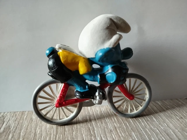 LES SCHTROUMPFS PEYO Bully Schleich 4 Figurines Vintage. Blessés