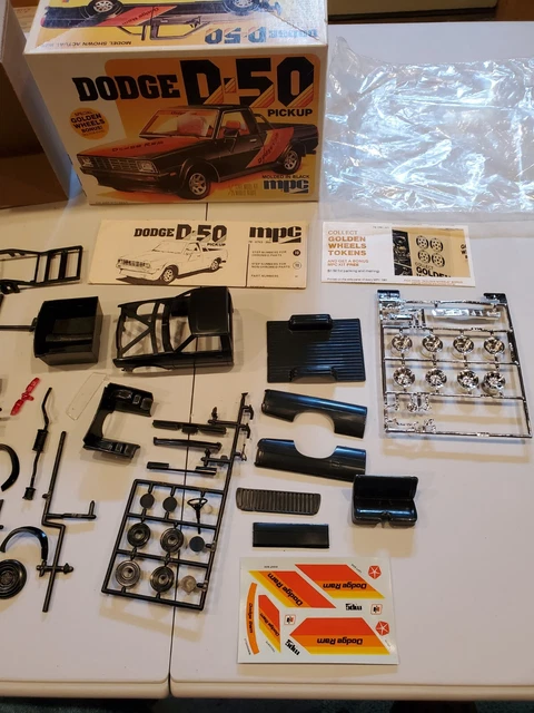 Dodge D 50 Model Kit