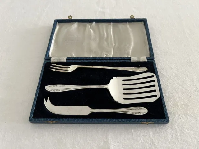 Vintage Art Deco EPNS Silver Plate Beetroot Lifter Pickle Fork Cheese Knife Set