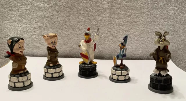 Looney Tunes Chess Pieces Porky Petunia Pig Roadrunner Wile E Coyote More