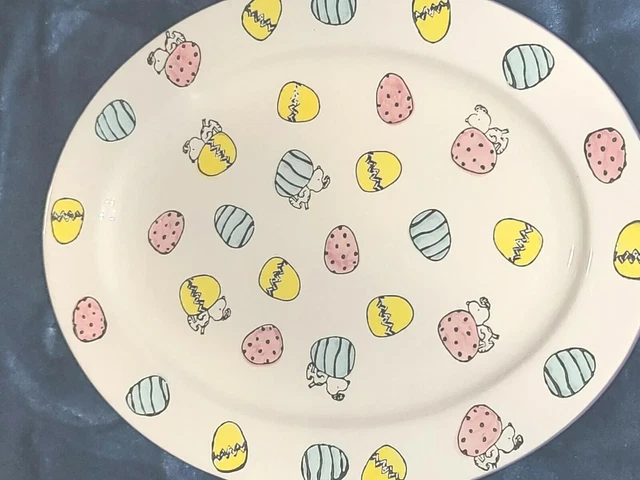 New Peanuts Easter Snoopy Kitchen Serving Oval  Cupcake Platter Tray Dish Plate
