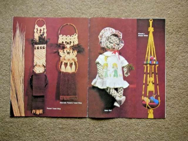 Macrame Naturally  Pattern  Book 1979