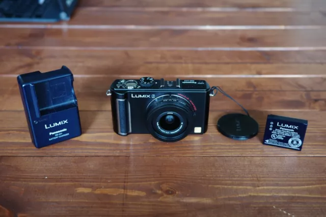 Panasonic Lumix DMC-LX3 Digital Camera, great condition (black)