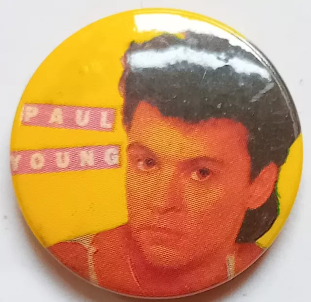 PAUL YOUNG Pop Singer's Portrait Vintage Button Badge 1" Diameter