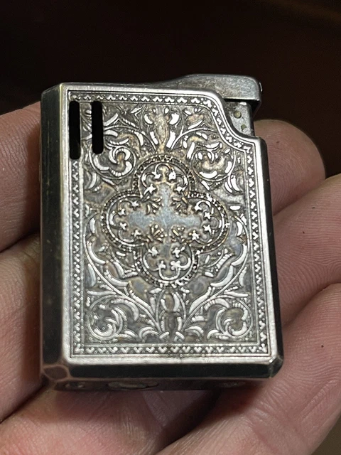 Briquet ancien à Gaz Cosy Martin Bronze argenté