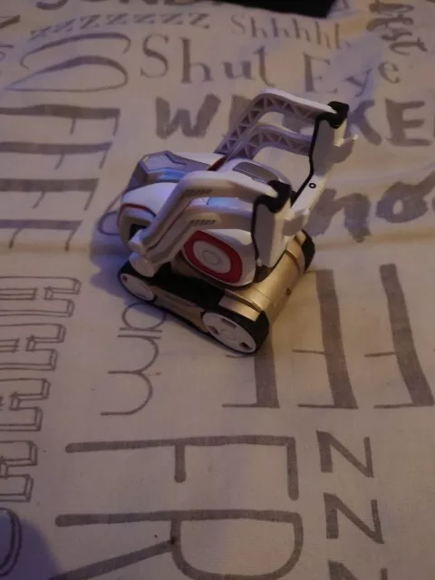 Anki Cozmo Robot With All Original Parts & Instructions Boxed Fully Working VGC