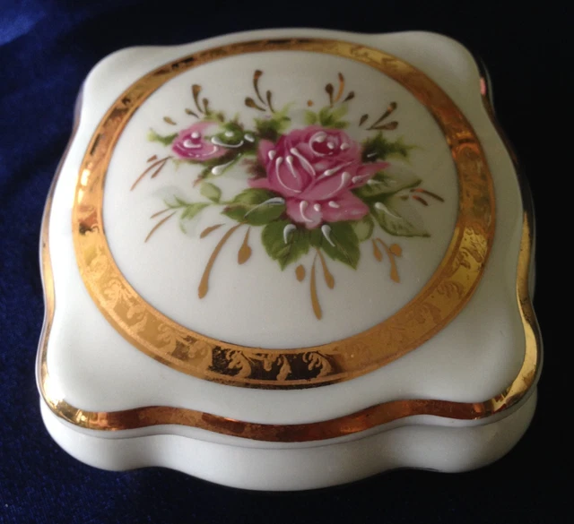 Grande Broche Ancienne En Porcelaine De Limoges – Fleur Décorative – Bijou Vintage à Porter Ou Collectionner