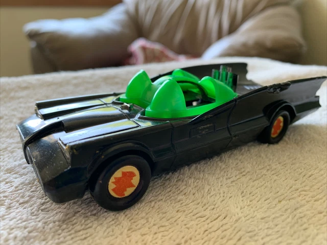 Vintage Plastic Batmobile Azrak-Hamway 1974 5.5" Non- working Vintage Plastic Batmobile Azrak-Hamway 1974 5.5" Non- working