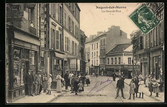 CPA Nogent-sur-Marne, La Grande-Rue, vue de la rue 1912
