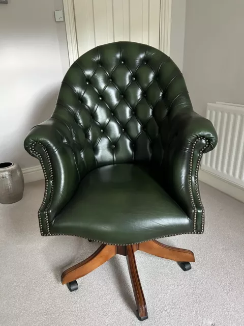 Vintage - Green Leather Chesterfield Directors  Swivel Chair