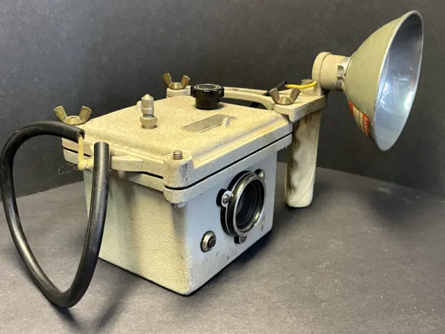 Vintage Underwater Roll Film Camera w/Flash - Very Rare
