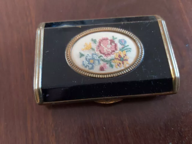 STRATTON Black Enamel with Petit Point Vintage English Compact Mirror & Filfer