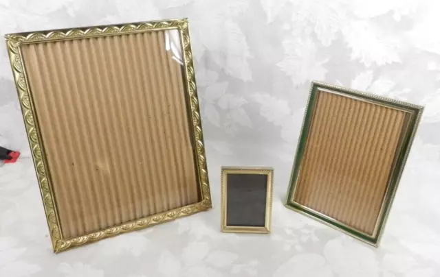 Set of 3 Vtg Picture Frames With Glass Gold Metal Green Accent 8x10 5x7 2x3