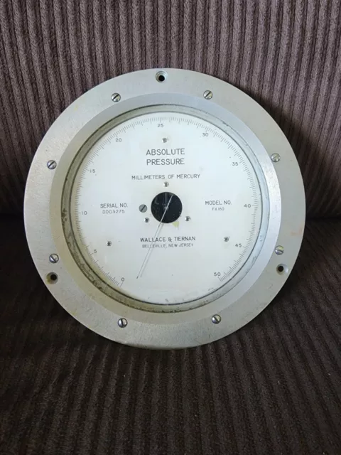 Wallace & Tiernan Model FA 160 Absolute Pressure Gauge PSI 0-50mm