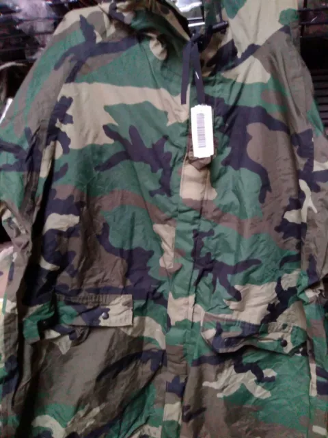 US Military Woodland Parka Rainsuit Medium