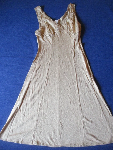 Nuisette facile / fond de robe - Pop Couture