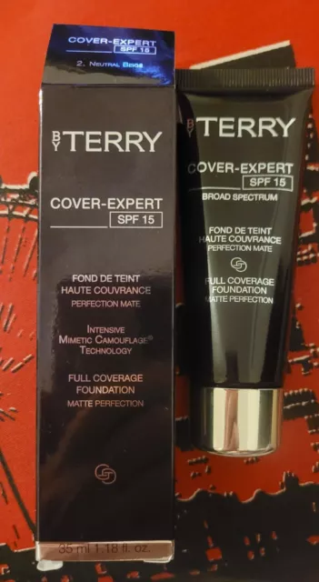 Brandneu in Originalverpackung von Terry Cover Expert Foundation in naturbeige UVP £46