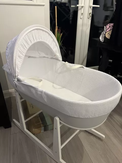 Shnuggle Moses Basket -  White Fabric & Rocking Wooden Stand