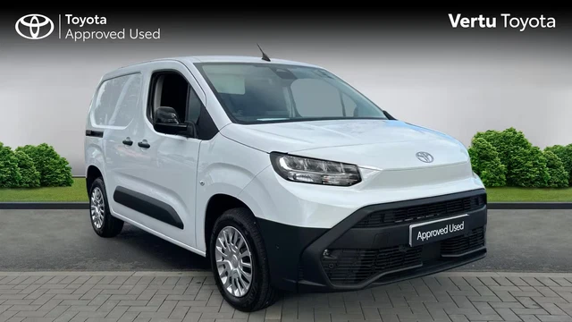2026 TOYOTA PROACE 1.5D 100 Icon Van PANEL VAN DIESEL Manual £22,794.00 ...