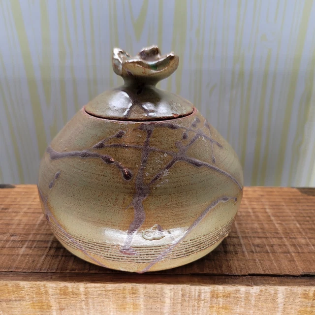 Artisan Crafted Studio Art Pottery Lidded Ginger Jar Urn Signed Container