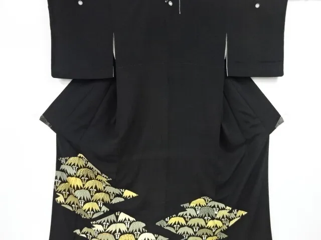 84853# Japanese Kimono / Antique Tomesode / Embroidery / Matsukawabishi & Ba