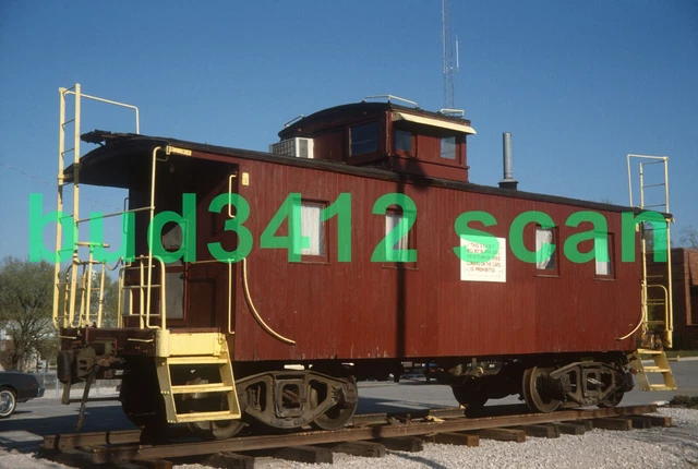 L&N? Louisville & Nashville Wood CABOOSE at ?? DUPLICATE Slide!