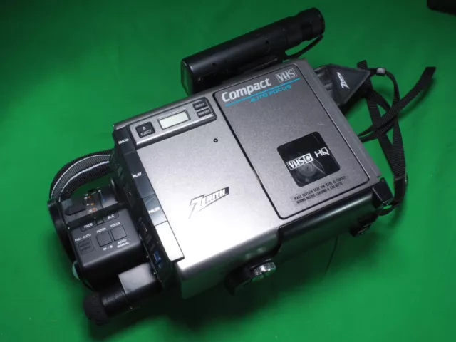 Medios compactos para cámara de enfoque automático Zenith VM6200 VHS-c para piezas/reparación