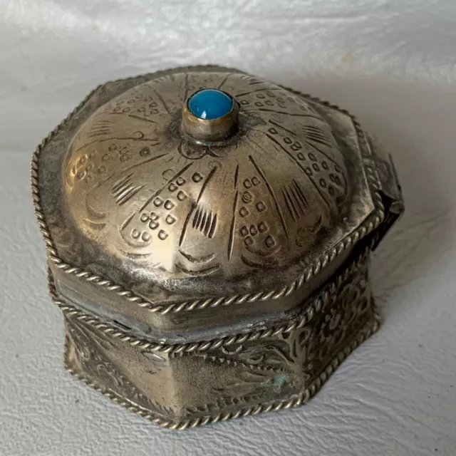 Very Rare Ancient Viking Silvered Old Burmese Betel Box Brass With Blue Stone