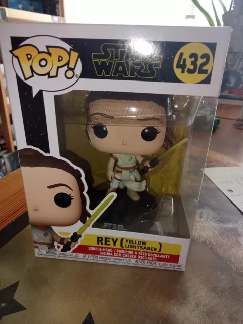 Pop Star Wars Rey 432 "sabre laser jaune" Occaz'geek 💥