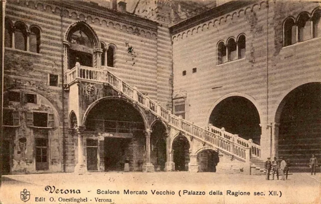 Cartolina - Verona - Scalone Mercato Vecchio - FP - VG